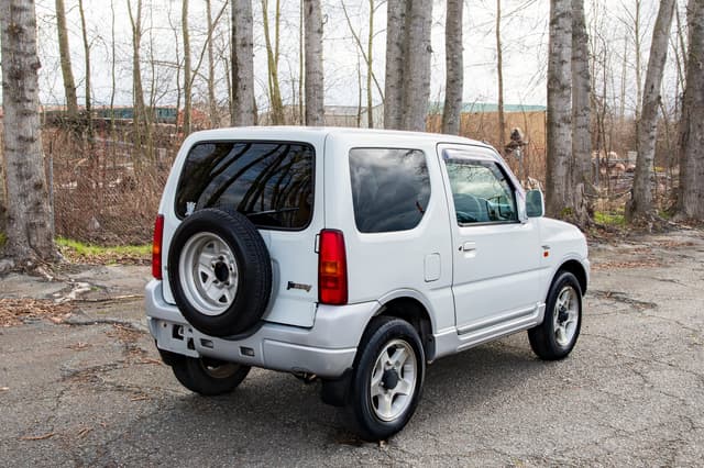 2000 Suzuki Jimny JDM car for sale — photo 8 of 14