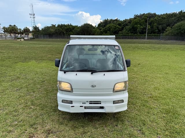 1999 Daihatsu Hijet JDM car for sale — photo 11 of 25