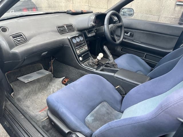 1990 Nissan Skyline JDM car for sale — photo 2 of 4