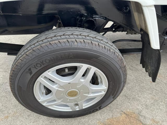 2001 Daihatsu Hijet JDM car for sale — photo 12 of 12