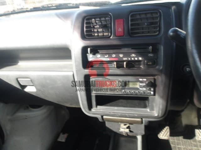 2011 Suzuki Carry JDM car for sale — photo 6 of 9