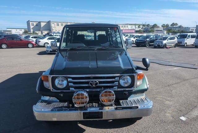 2001 Toyota Land Cruiser JDM car for sale — photo 8 of 25