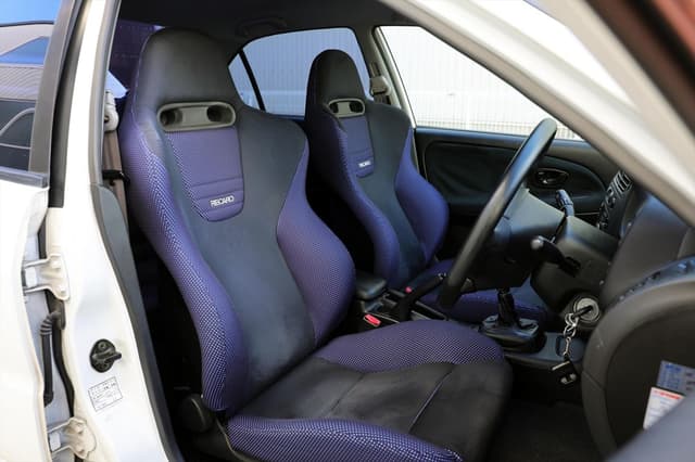 1999 Mitsubishi Lancer Evolution JDM car for sale — photo 10 of 21