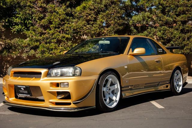 1998 Nissan Skyline JDM car for sale — photo 3 of 25