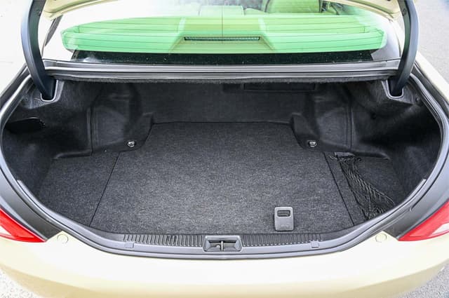 2009 Toyota Crown JDM car for sale — photo 5 of 25