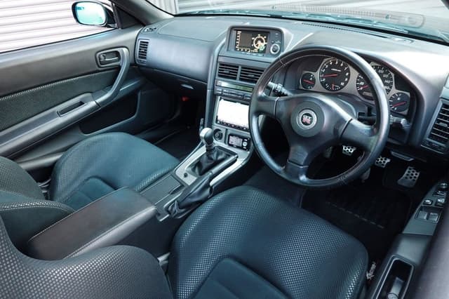 2002 Nissan Skyline JDM car for sale — photo 24 of 25