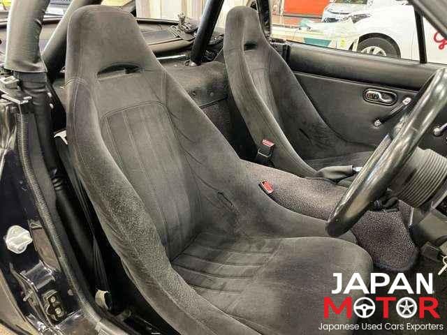 1992 Mazda Roadster (Eunos Roadster / MX-5) JDM car for sale — photo 8 of 12