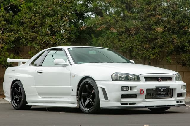 1999 Nissan Skyline JDM car for sale — photo 14 of 25