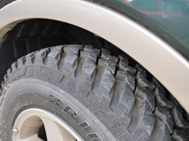 2001 Suzuki Jimny JDM car for sale — photo 23 of 25