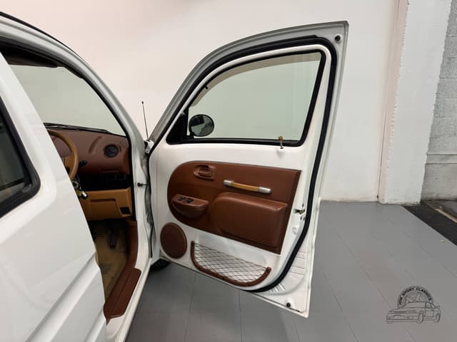 2000 Toyota Will JDM car for sale — photo 23 of 25