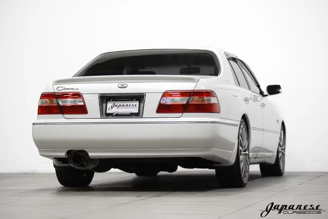 1997 Nissan Cima JDM car for sale — photo 8 of 25
