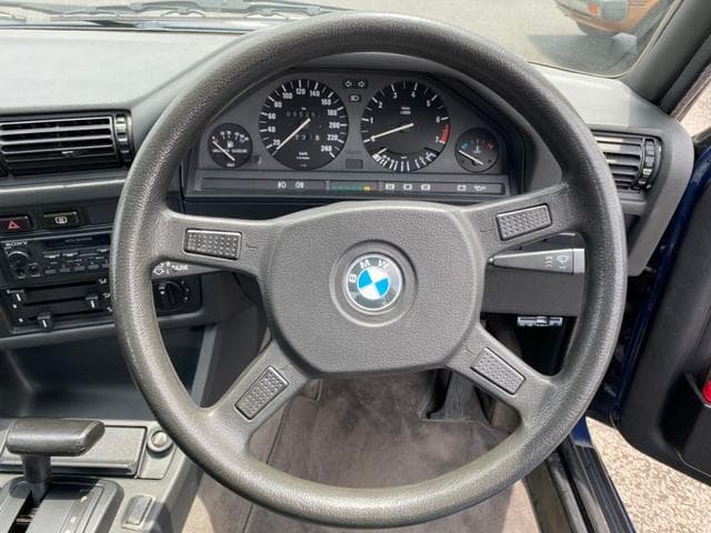 1989 Bmw 3 Series JDM car for sale — photo 18 of 25