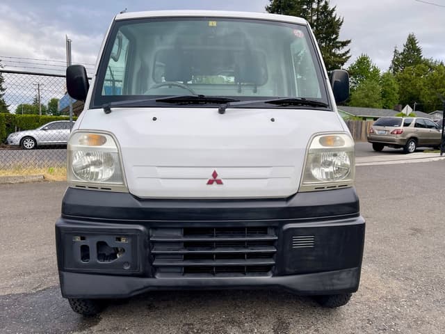 1999 Mitsubishi Minicab JDM car for sale — photo 2 of 25
