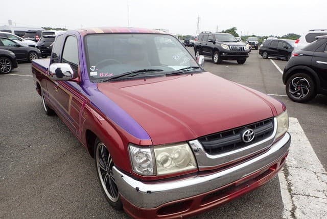 2001 Toyota Hilux JDM car for sale — photo 7 of 25