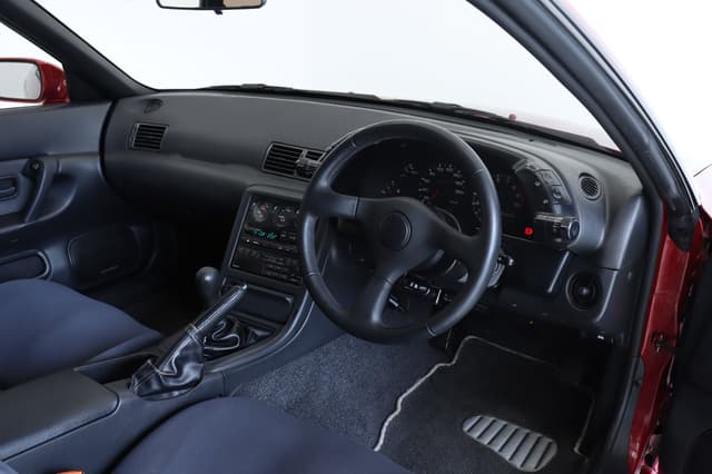 1994 Nissan Skyline JDM car for sale — photo 8 of 25
