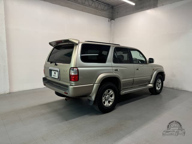 2000 Toyota Hilux Surf JDM car for sale — photo 13 of 25