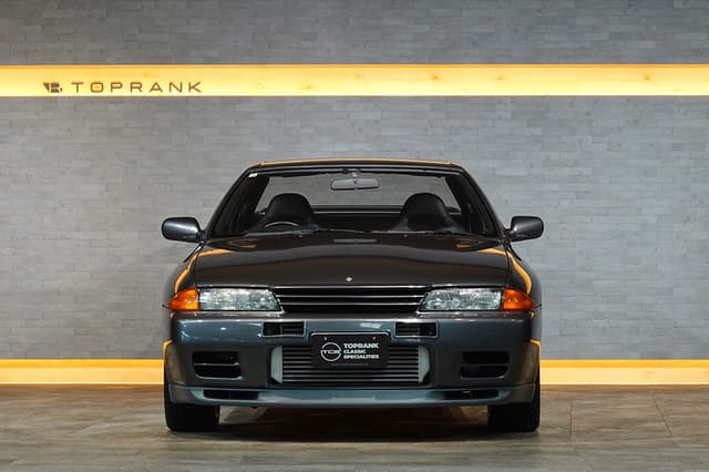 1990 Nissan Skyline JDM car for sale — photo 9 of 25