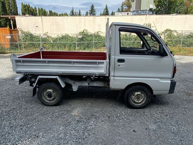 1991 Mitsubishi Minicab JDM car for sale — photo 4 of 12