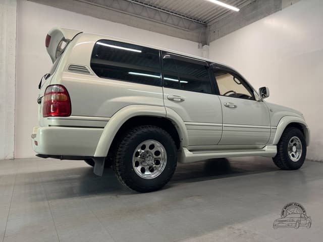 1998 Toyota Land Cruiser JDM car for sale — photo 21 of 25