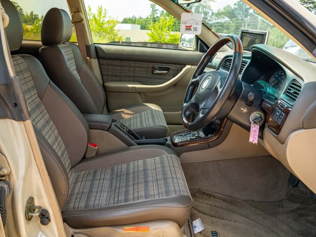 1998 Subaru Legacy JDM car for sale — photo 12 of 16