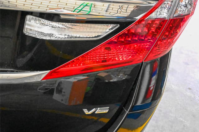 2012 Toyota Alphard JDM car for sale — photo 10 of 24