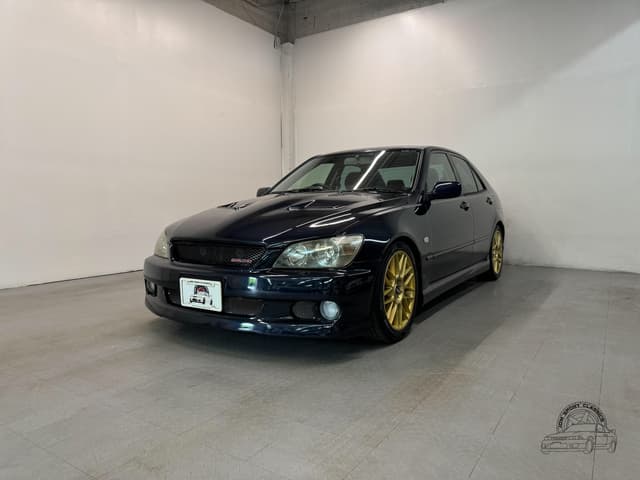2000 Toyota Altezza JDM car for sale — photo 3 of 25