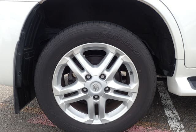 2009 Toyota Land Cruiser JDM car for sale — photo 11 of 25