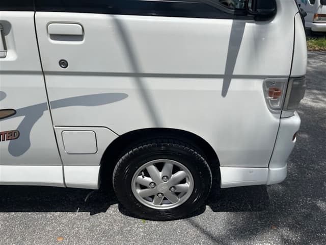 1998 Daihatsu Atrai JDM car for sale — photo 8 of 17