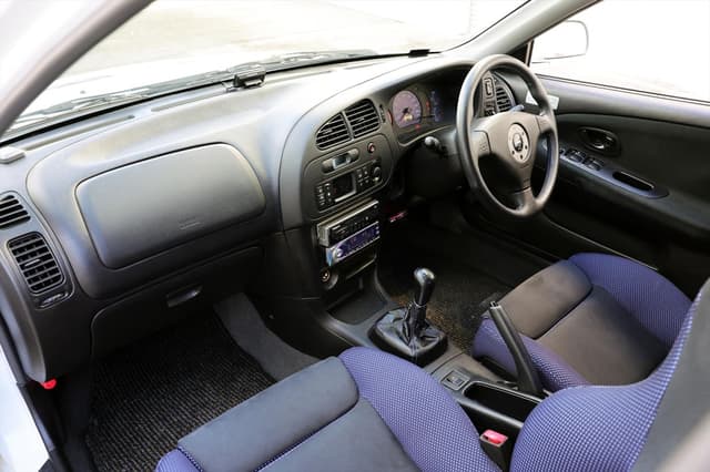 1999 Mitsubishi Lancer Evolution JDM car for sale — photo 11 of 21