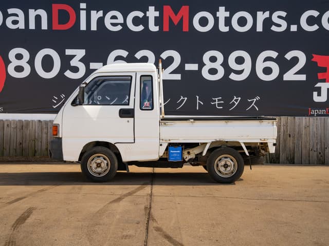1992 Daihatsu Hijet JDM car for sale — photo 10 of 13