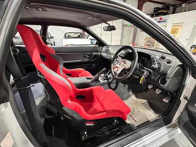 1994 Nissan Skyline JDM car for sale — photo 14 of 25