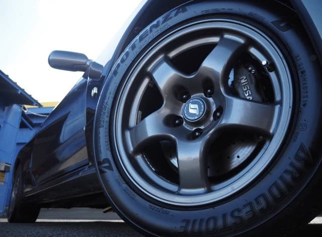 1990 Nissan Skyline JDM car for sale — photo 7 of 10