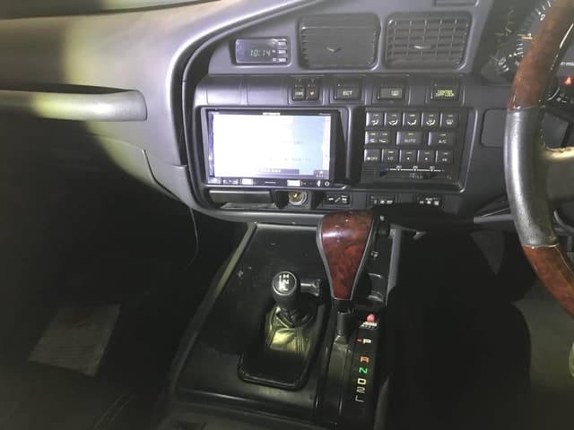 1993 Toyota Land Cruiser JDM car for sale — photo 7 of 9