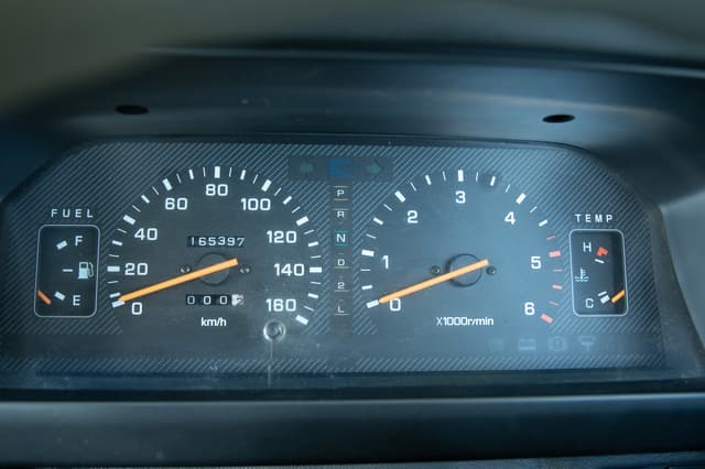 1999 Mitsubishi Delica JDM car for sale — photo 15 of 15