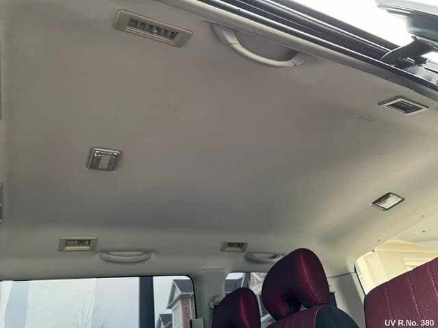 1998 Mitsubishi Delica JDM car for sale — photo 20 of 25