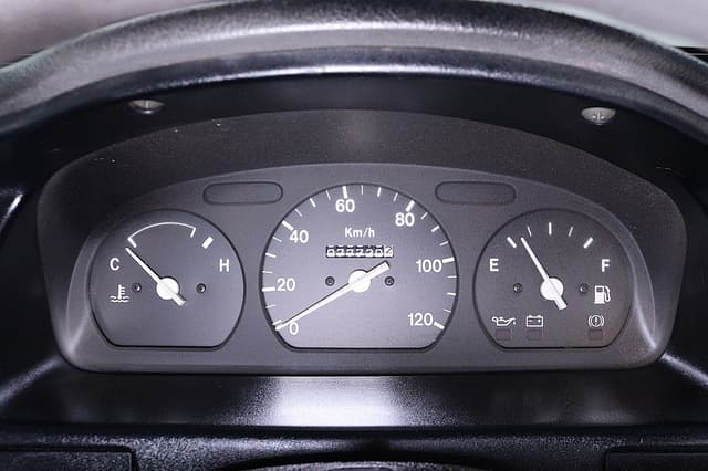 1997 Suzuki Carry JDM car for sale — photo 11 of 25