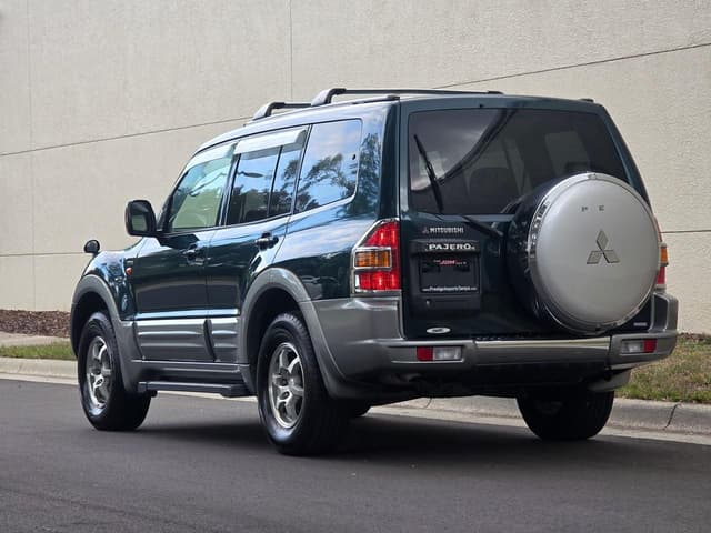 1999 Mitsubishi Pajero JDM car for sale — photo 24 of 25