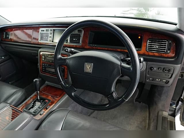 1999 Toyota Century JDM car for sale — photo 25 of 25