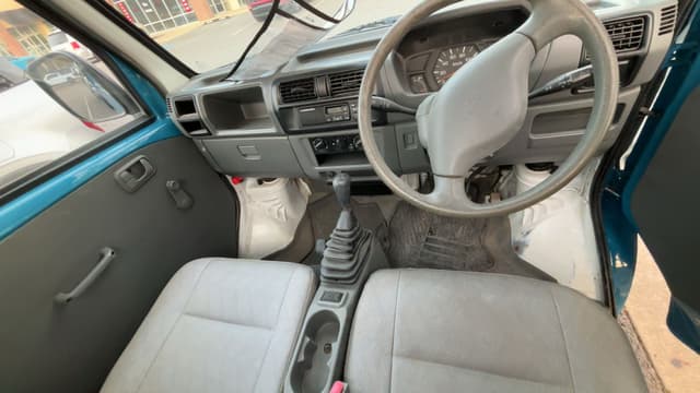 2000 Mitsubishi Minicab JDM car for sale — photo 7 of 8