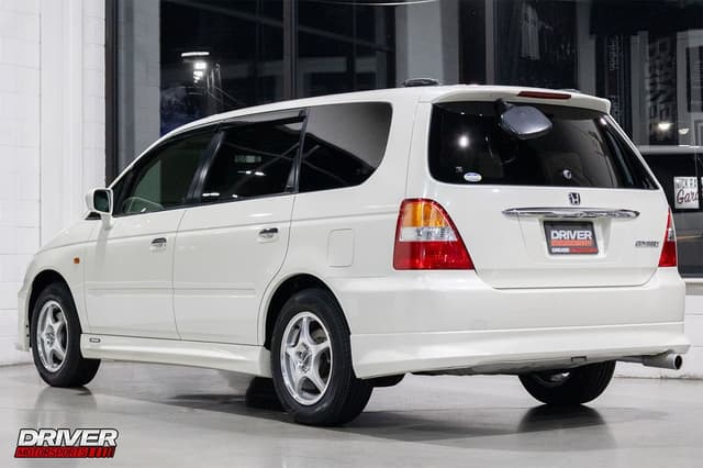2000 Honda Odyssey JDM car for sale — photo 8 of 25