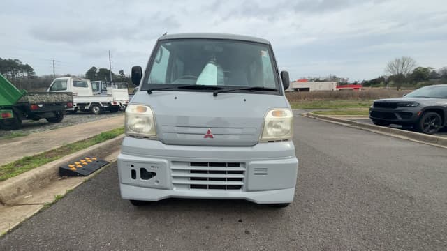 2000 Mitsubishi Minicab JDM car for sale — photo 13 of 15