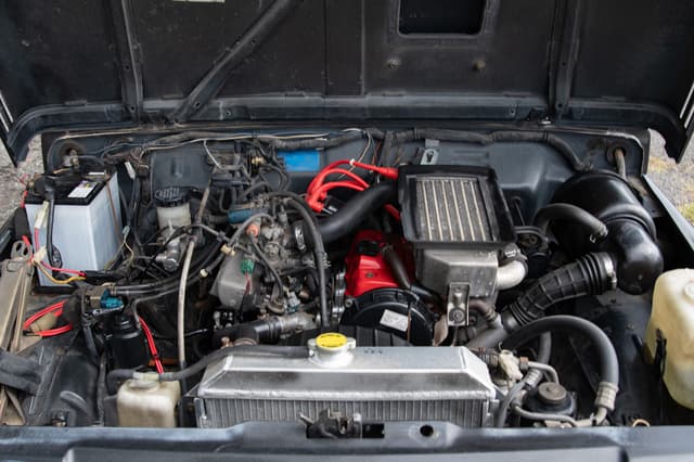 1992 Suzuki Jimny JDM car for sale — photo 12 of 14