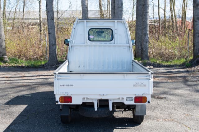 1998 Mitsubishi Minicab JDM car for sale — photo 5 of 14