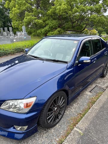 1999 Toyota Altezza JDM car for sale — photo 3 of 23
