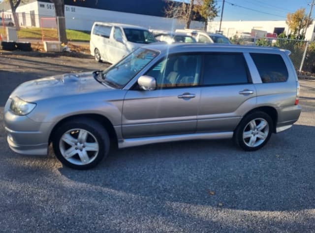 2005 Subaru Forester JDM car for sale — photo 7 of 12