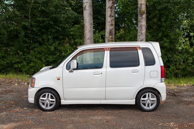 2001 Suzuki Wagon R JDM car for sale — photo 8 of 14