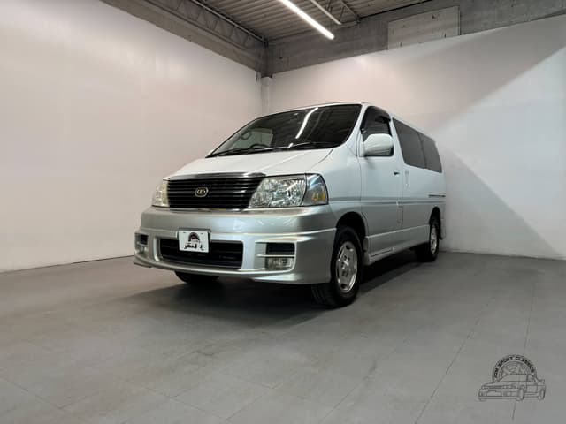 1999 Toyota Granvia JDM car for sale — photo 3 of 25