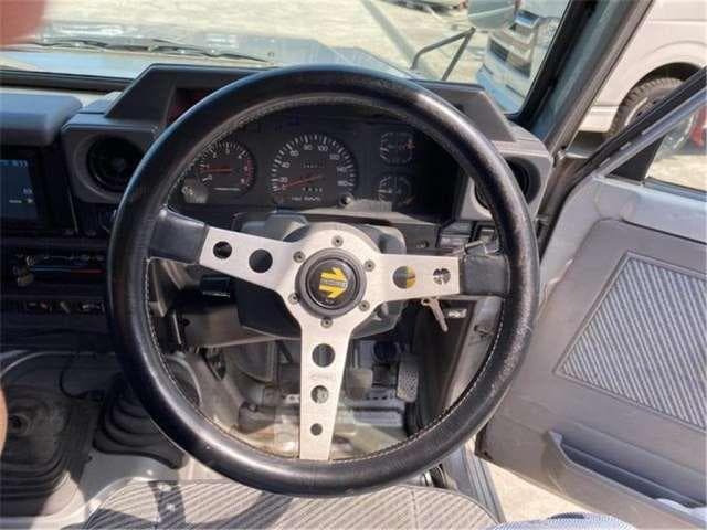 1993 Toyota Land Cruiser JDM car for sale — photo 16 of 25