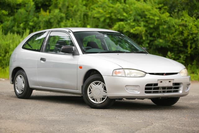 1996 Mitsubishi Mirage JDM car for sale — photo 20 of 25