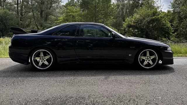 1996 Nissan Skyline JDM car for sale — photo 6 of 25